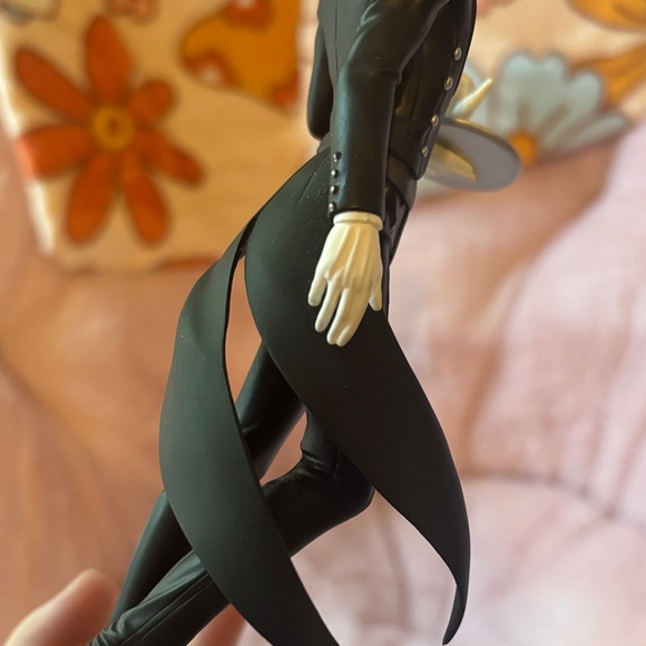 Black Butler Figure with Tea Set Sebastian Michaels - Picture 4 of 5